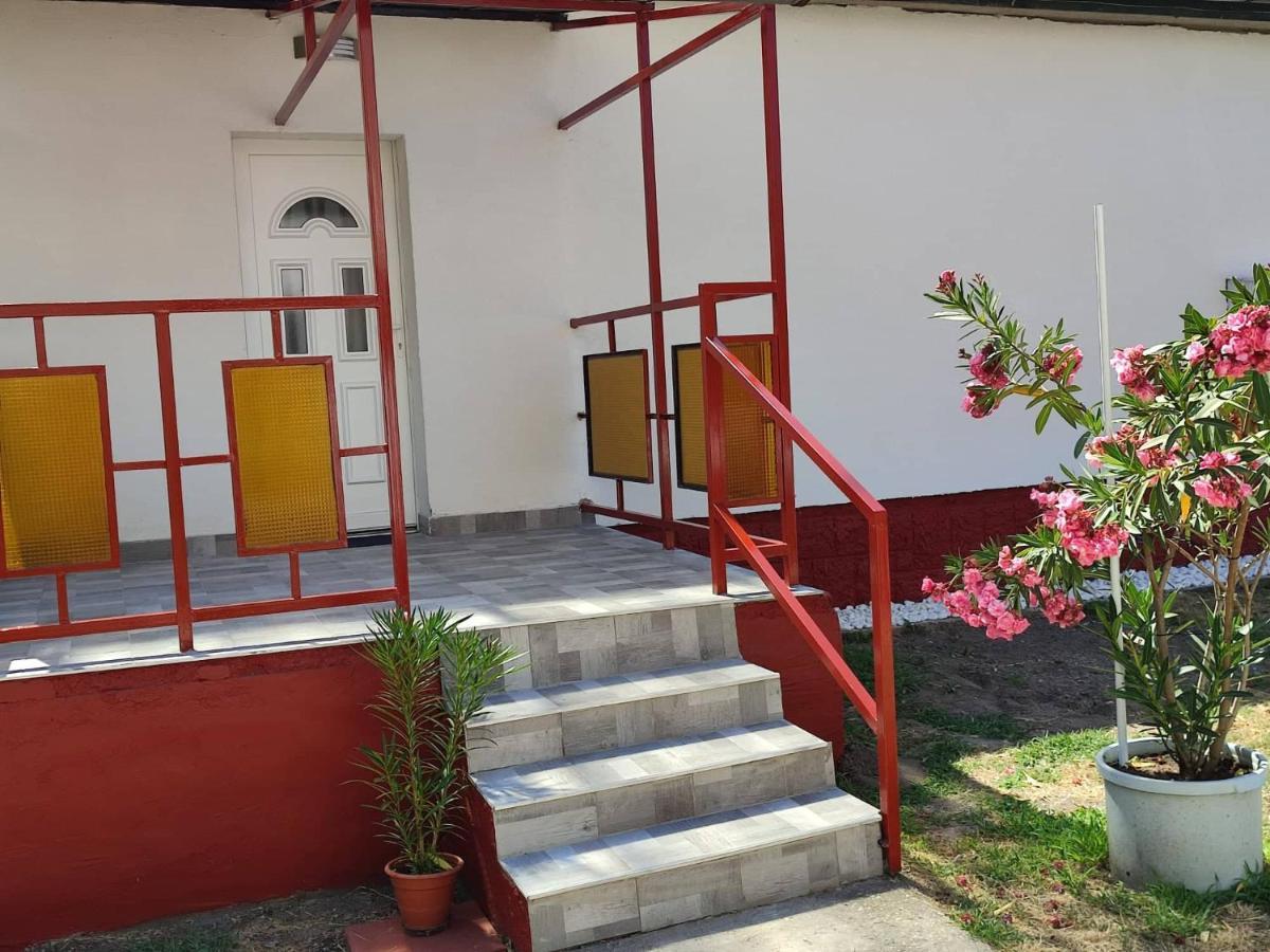 ホテル Rakos-Patak Family House ブダペスト エクステリア 写真