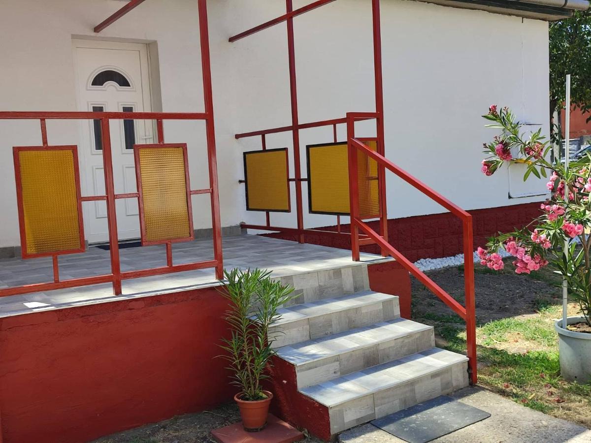 ホテル Rakos-Patak Family House ブダペスト エクステリア 写真